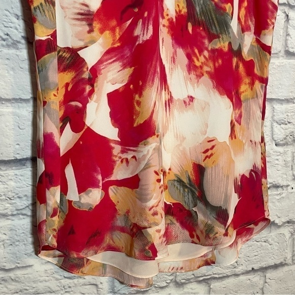 RW&CO Double V Abstract Print Top Size Extra Small - Picture 4 of 9